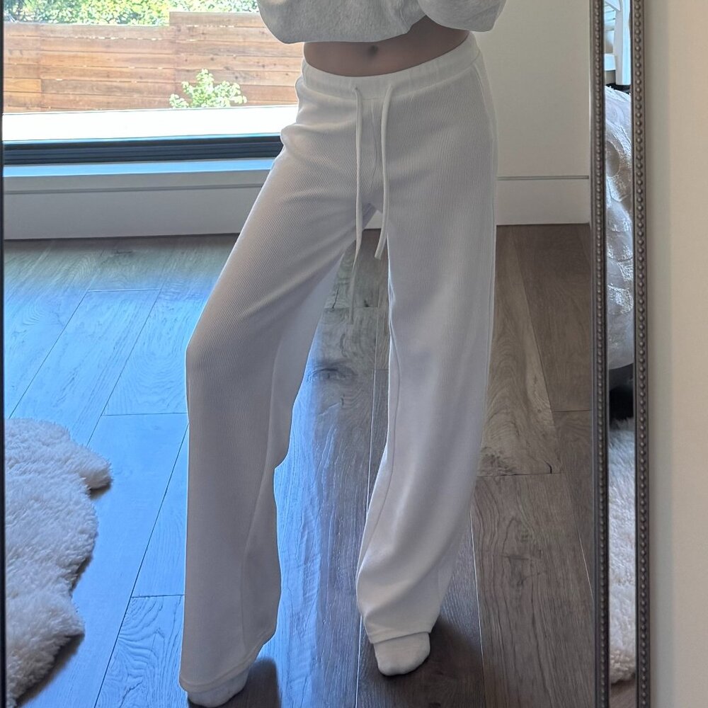 Oneleven white ribbed knit pants- Free shipping
